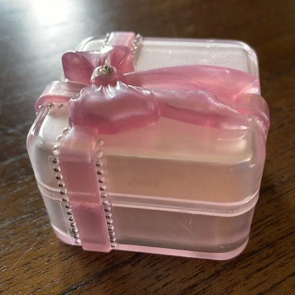 14kt Birthstone earrings June/Pink - Picture 3 of 5